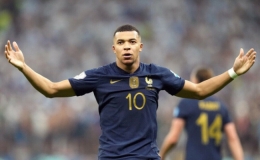 Không vô địch World Cup nhưng Mbappe khiến cả thế giới ngả mũ vì điều này
