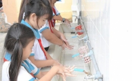 Nâng cao nhận thức về sử dụng nước sạch và vệ sinh cho học sinh tiểu học ở Trà Vinh