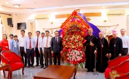 Phó Thủ tướng Trần Lưu Quang chúc mừng Giáng sinh tại Giáo phận Xuân Lộc, Đồng Nai