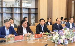 Đoàn doanh nghiệp Hàn Quốc thăm và làm việc tại khu công nghiệp Liên Hà Thái