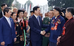 Trân trọng, tôn vinh những đóng góp quý báu của người có uy tín trong đồng bào dân tộc thiểu số