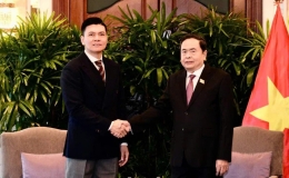 Chủ tịch Quốc hội Trần Thanh Mẫn tiếp lãnh đạo Tập đoàn Sembcorp