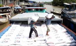 Năm 2013 mục tiêu xuất khẩu đạt 126,1 tỷ USD