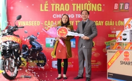Mua lúa giống trúng ngay xe Honda Airblade