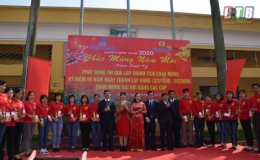 Liên đoàn Lao động huyện phối hợp với Xí nghiệp May Hưng Hà tổ chức ra quân đầu xuân Canh Tý