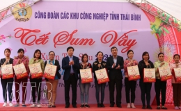 Công đoàn Các khu công nghiệp tỉnh tổ chức “Tết sum vầy” cho công nhân lao động