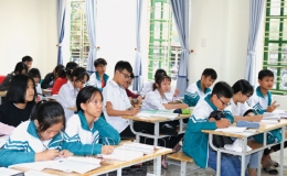 Minh bạch các khoản thu - tạo lòng tin cho cha mẹ học sinh