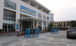 Thứ trưởng Bộ Y tế Nguyễn Trường Sơn: Nỗ lực đến 25 Tết sẽ khống chế được 2 ổ dịch Hải Dương và Quảng Ninh