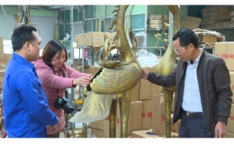 Vũ Hội duy trì nghề đúc đồng truyền thống
