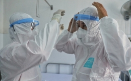 Sáng 7/1: Hơn 900 bệnh nhân Covid-19 nặng đang thở máy và ECMO