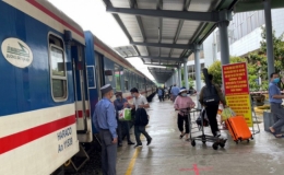 Tăng chuyến tàu Thống Nhất phục vụ hành khách