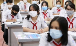 Thủ tướng yêu cầu xem xét mở cửa trường học trở lại