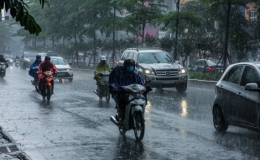 Tin mưa dông, cảnh báo lốc, sét và gió giật mạnh tại Thái Bình