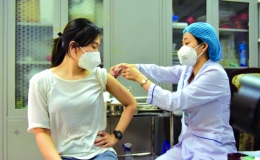 Biến thể phụ XBB xâm nhập, tiêm vắc xin phòng Covid-19 vẫn là biện pháp quan trọng