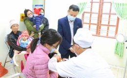 Kiểm tra, giám sát công tác tiêm chủng mở rộng đầu xuân tại các địa phương