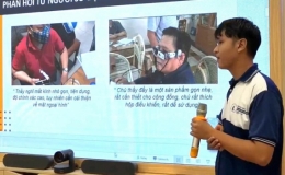 Sinh viên làm mắt kính hỗ trợ đọc sách cho người mù