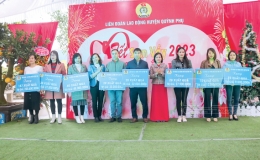Tết sum vầy hướng về người lao động
