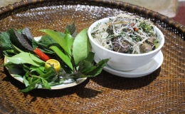 Đặc sản lươn nấu củ chuối ở Vũ Đoài