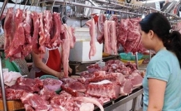 Giá thịt lợn giảm mạnh