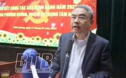 Huyện ủy Kiến Xương: Khen thưởng 32 tập thể, cá nhân hoàn thành xuất sắc nhiệm vụ công tác xây dựng Đảng