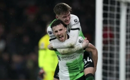 Liverpool đại thắng ở Ngoại hạng Anh