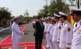 Chủ tịch nước Lương Cường thăm, chúc Tết các lực lượng vũ trang tại Phú Quốc