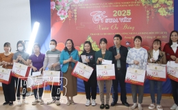 Công đoàn Công ty TNHH Poong Shin Vina: Trao 90 suất quà tết cho đoàn viên, người lao động có hoàn cảnh khó khăn