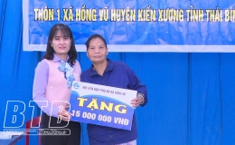 Khánh thành mái ấm tình thương cho phụ nữ nghèo xã Hồng Vũ