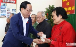Phó Chủ tịch Quốc hội Trần Quang Phương thăm, chúc Tết tại tỉnh Đắk Nông