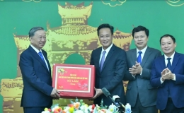 Tổng Bí thư Tô Lâm thăm, chúc Tết Đảng bộ, chính quyền, nhân dân tỉnh Hưng Yên