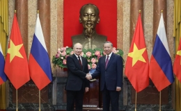 Trao đổi Thư mừng nhân dịp kỷ niệm 75 năm thiết lập quan hệ ngoại giao Việt-Nga