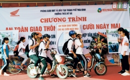 Thành phố: Chú trọng giáo dục đạo đức cho học sinh