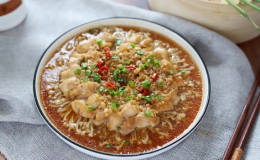 Gà hấp nấm làm dễ, ăn ngon lại còn đẹp