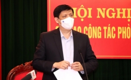 Bộ trưởng Bộ Y tế: Chặn dịch, không phải đuổi theo dịch