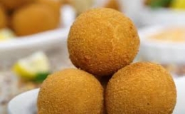Cách làm viên chả cá thơm ngon