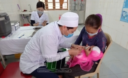 Đông Hưng: Tiêm chủng mở rộng cho trên 3.000 trẻ em
