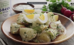 Học làm salad khoai tây và trứng luộc