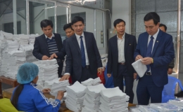Tập trung lãnh đạo, chỉ đạo, thực hiện hiệu quả, toàn diện các nhiệm vụ chính trị địa phương