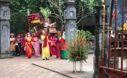 Người dân không chủ quan, lơ là phòng dịch khi tham gia lễ hội