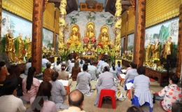 Lào: Chùa Phật Tích thủ đô Vientiane tổ chức lễ Thượng Nguyên