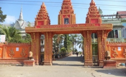 Sóc Trăng: Độc đáo ngôi chùa được ốp từ chén, dĩa gốm sứ