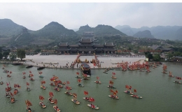 Khai hội chùa Tam Chúc