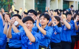 Thanh niên Thành phố Hồ Chí Minh xung kích tình nguyện vì cộng đồng