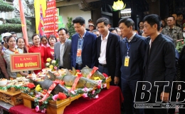 Tổ chức hội thi cỗ cá tại lễ hội đền Trần