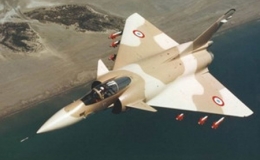 NATO bắt đầu chỉ huy các vụ không kích tại Libya