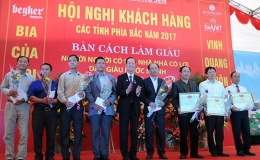 Công ty Cổ phần Tập đoàn Hương Sen gặp mặt 1.500 khách hàng tiêu biểu