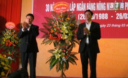 Agribank Hưng Hà: Kỷ niệm 30 năm thành lập Ngân hàng Nông nghiệp và Phát triển nông thôn