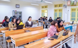 Trường THCS Trần Phú dạy và học online