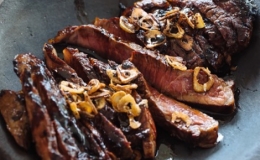 Cách làm bít tết sốt Teriyaki kiểu Nhật