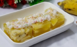 Thơm ngon bánh chuối hấp nước dừa